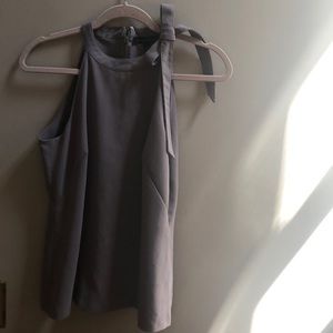 LIKE NEW. Banana Republic: tunic-style tank